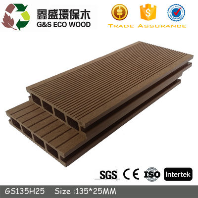 Decking hueco 146 x del impermeable WPC Decking compuesto reciclado 31m m de la base del hueco