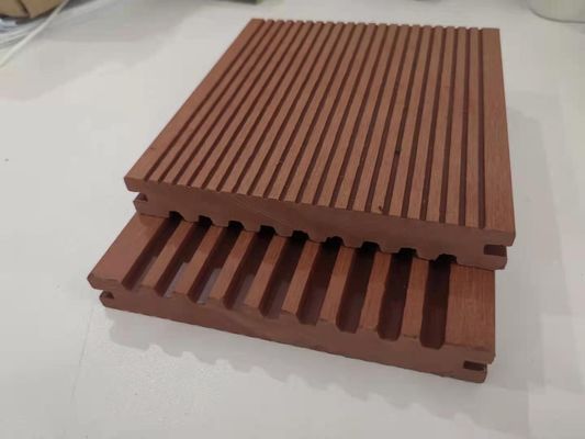 Prevención de madera sólida de las hormigas de los tablones del Decking 200 X 25mmWpc de la base de la corrosión anti,