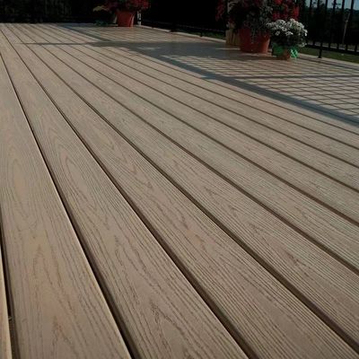 Decking compuesto de Panel Co Extrusion Wpc de la cerca incombustible de 150 x de 35m m Dampproof